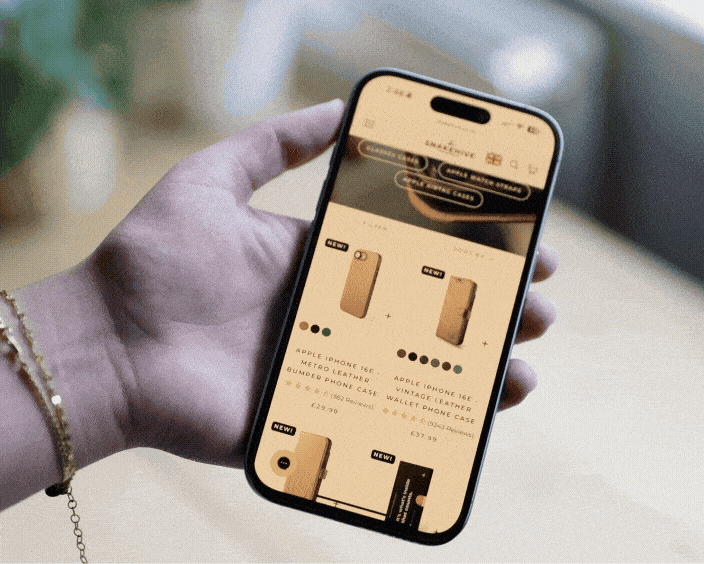 Apple iPhone 16e - Privacy Glass Screen Protector (x2)