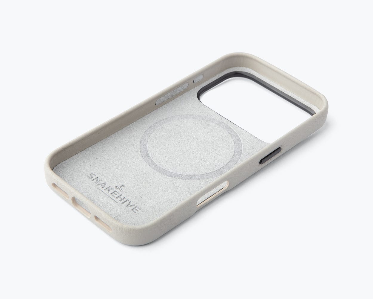 Apple iPhone 17 Pro  - Metro Slim Leather Phone Case