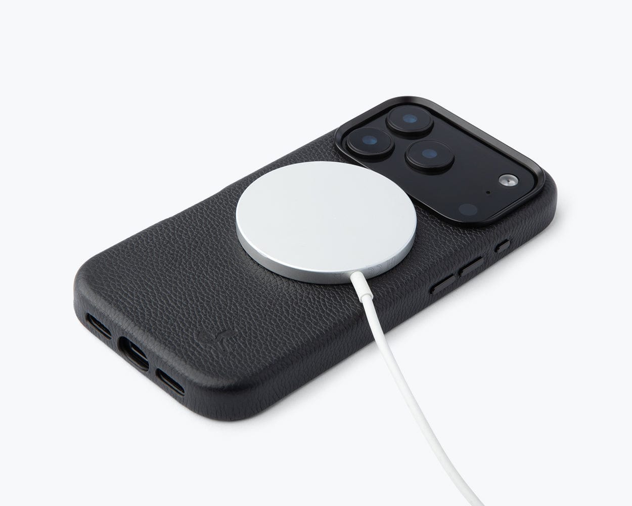 Apple iPhone 17 Pro Max  - Metro Slim Leather Phone Case