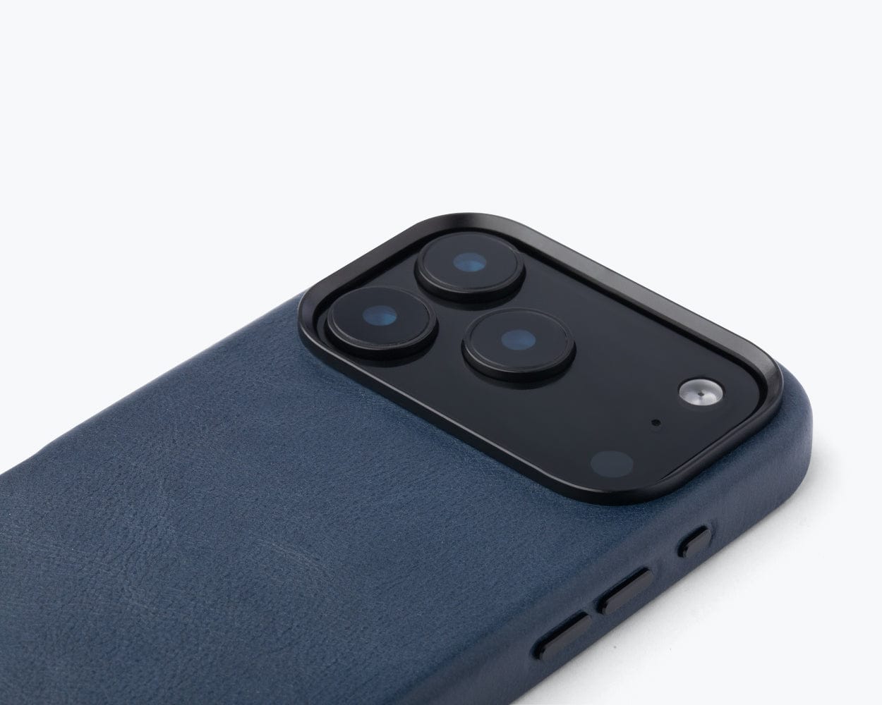 Apple iPhone 17 Pro Max  - Metro Slim Leather Phone Case