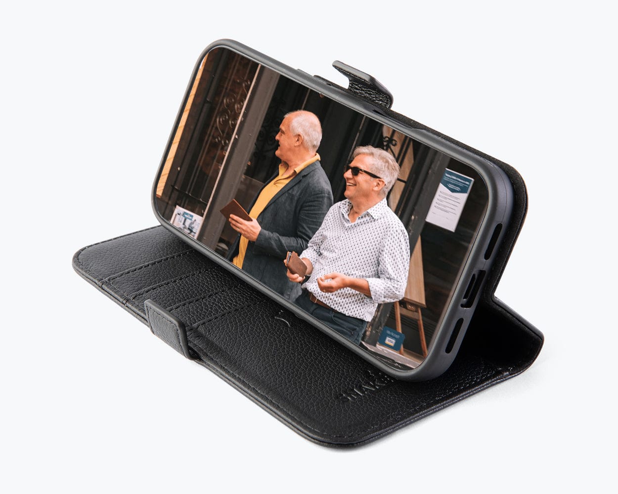 Apple iPhone 17 Pro Max - Metro Leather Wallet Phone Case