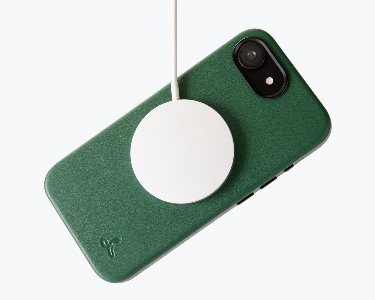 Apple iPhone 16e - Metro Slim Leather Phone Case