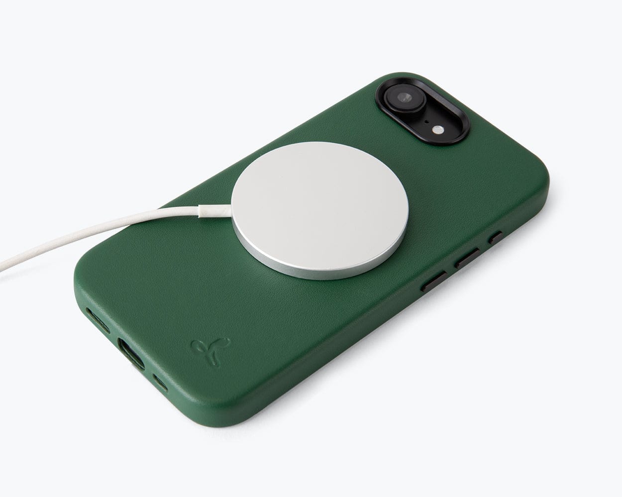 Apple iPhone 16e - Metro Slim Leather Phone Case