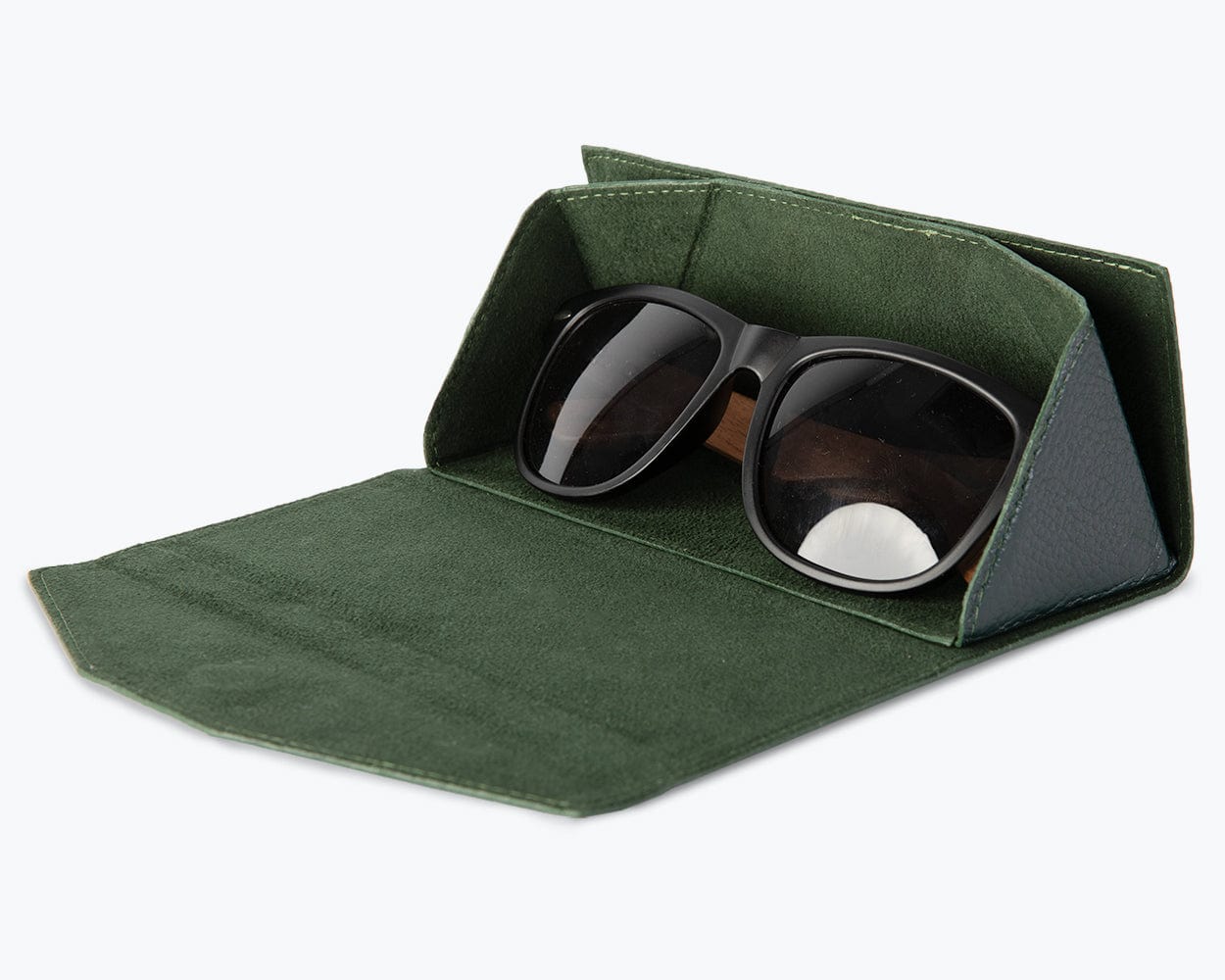 Metro Smart Leather Glasses Case - Snakehive UK