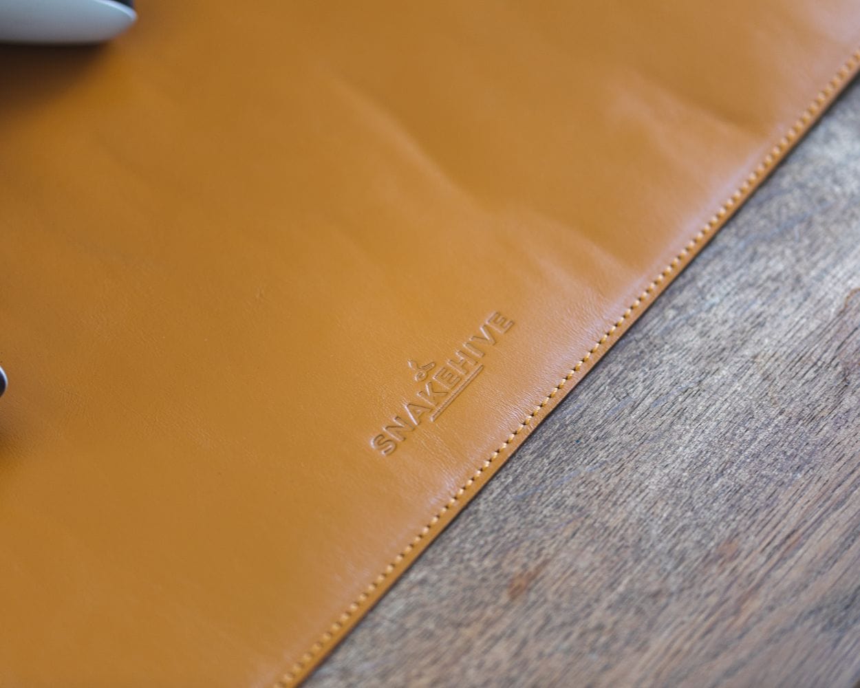 Metro Leather Desk Mat Medium - Snakehive UK