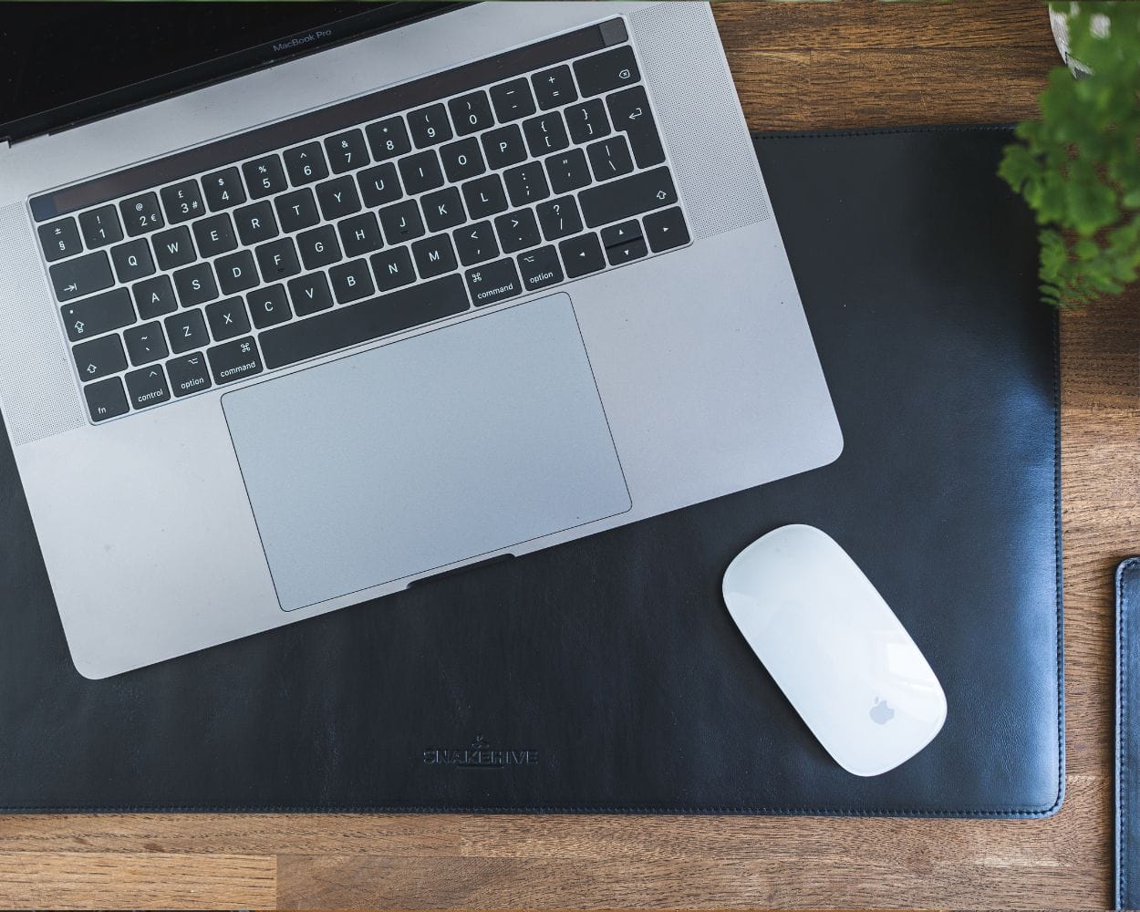 Metro Leather Desk Mat Medium - Snakehive UK