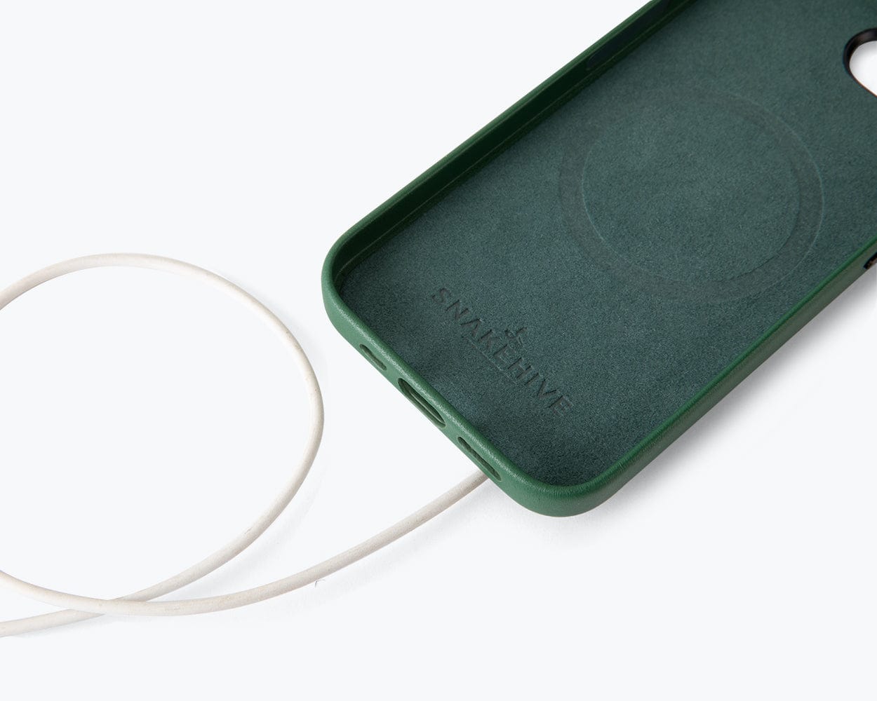 Apple iPhone 16e - Metro Slim Leather Phone Case