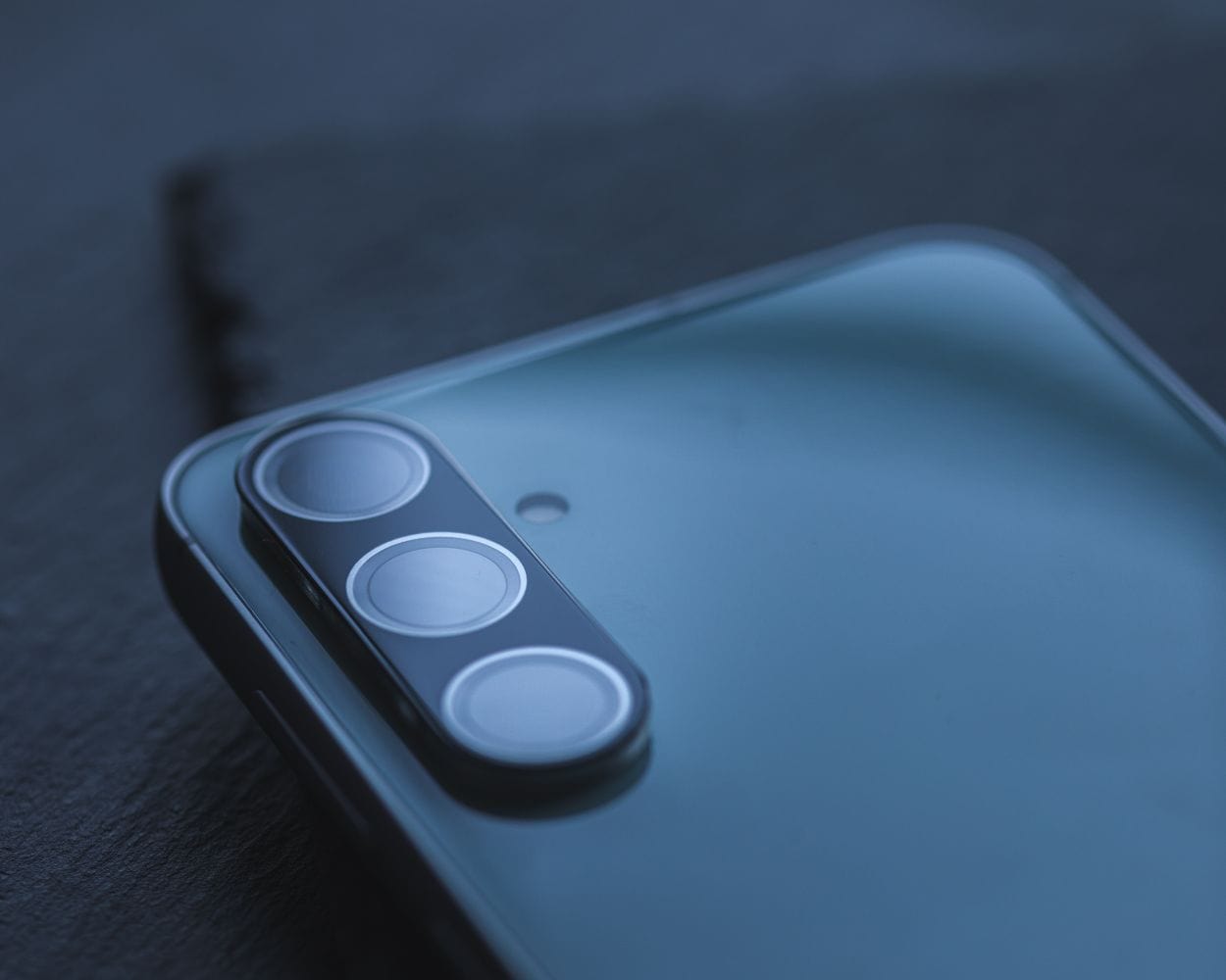 Glass Camera Lens Protector Samsung Galaxy S24 Plus - Snakehive UK