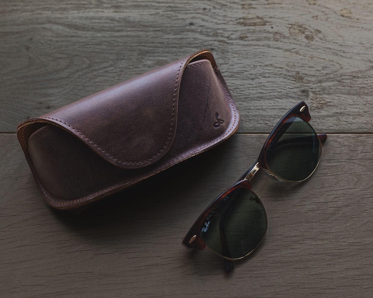 Vintage Leather Glasses Case - Snakehive UK